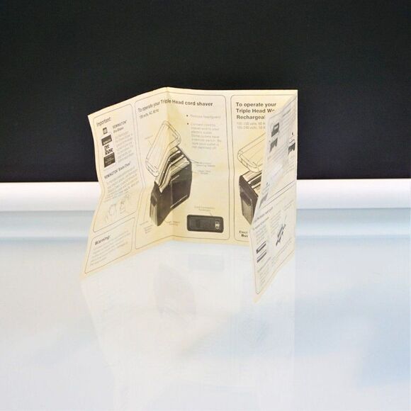 REMINGTON Use and Care Manual Only Triple Head Electric Shaver 1979 - Picture 4 of 4